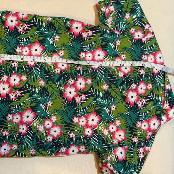 Boys 4T Tropical Swim Trunks and Buttondown - Picture 8 of 8